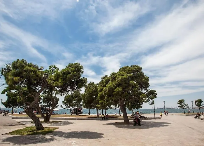 Fsn Lofts 302 / 3p Apartment